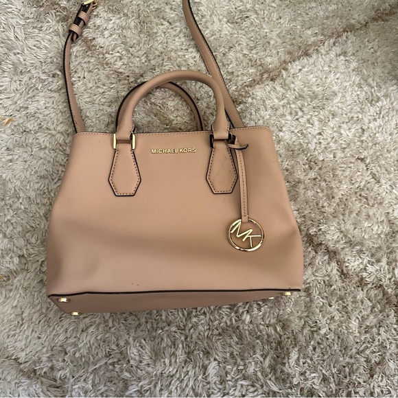 Michael Kors Pebbled Leather Purse - Picture 1 of 5